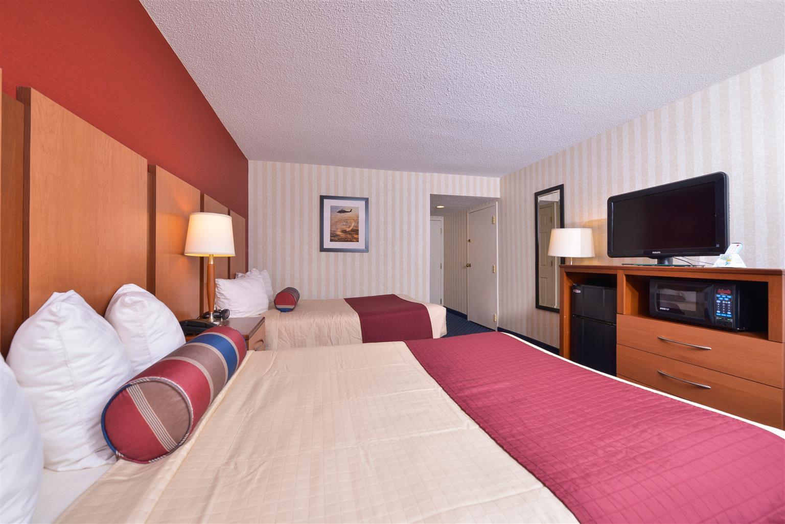 Best Western La Plata Inn Exterior photo